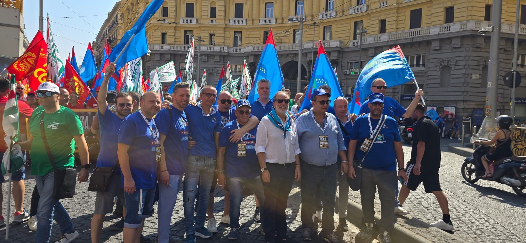 SENZA IL CONTRATTO IL PAESE SI BLOCCA: SCIOPERO FIOM FIM UILM IN PIAZZA PER IL RINNOVO DEL CONTRATTO