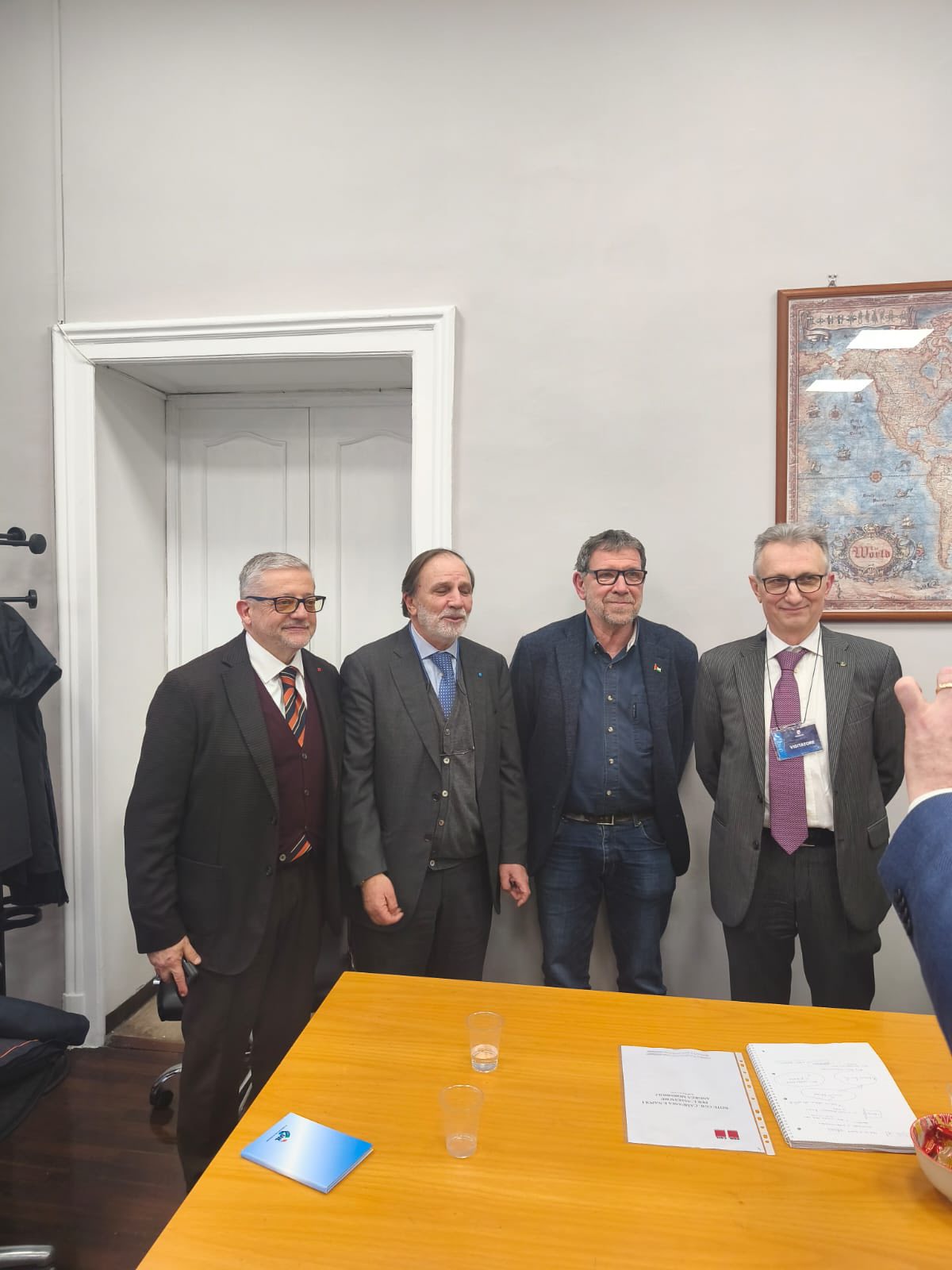 SI E’ TENUTO OGGI POMERIGGIO UN INCONTRO TRA L’ASSESSORE REGIONALE ALLA SCUOLA, POLITICHE SOCIALI E WELFARE, ANDREA MORNIROLI E LE ORGANIZZAZIONI SINDACALI CISL, UIL CAMPANIA