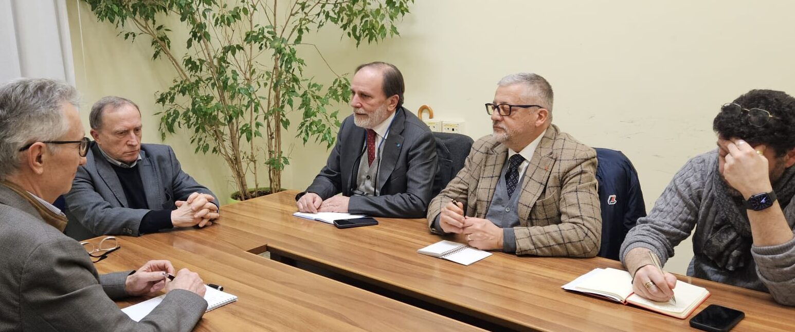 INCONTRO TRA REGIONE E CGIL CISL UIL. SGAMBATI: “AFFRONTARE VERTENZE SUL TERRITORIO E DIFENDERE LE ECCELLENZE”