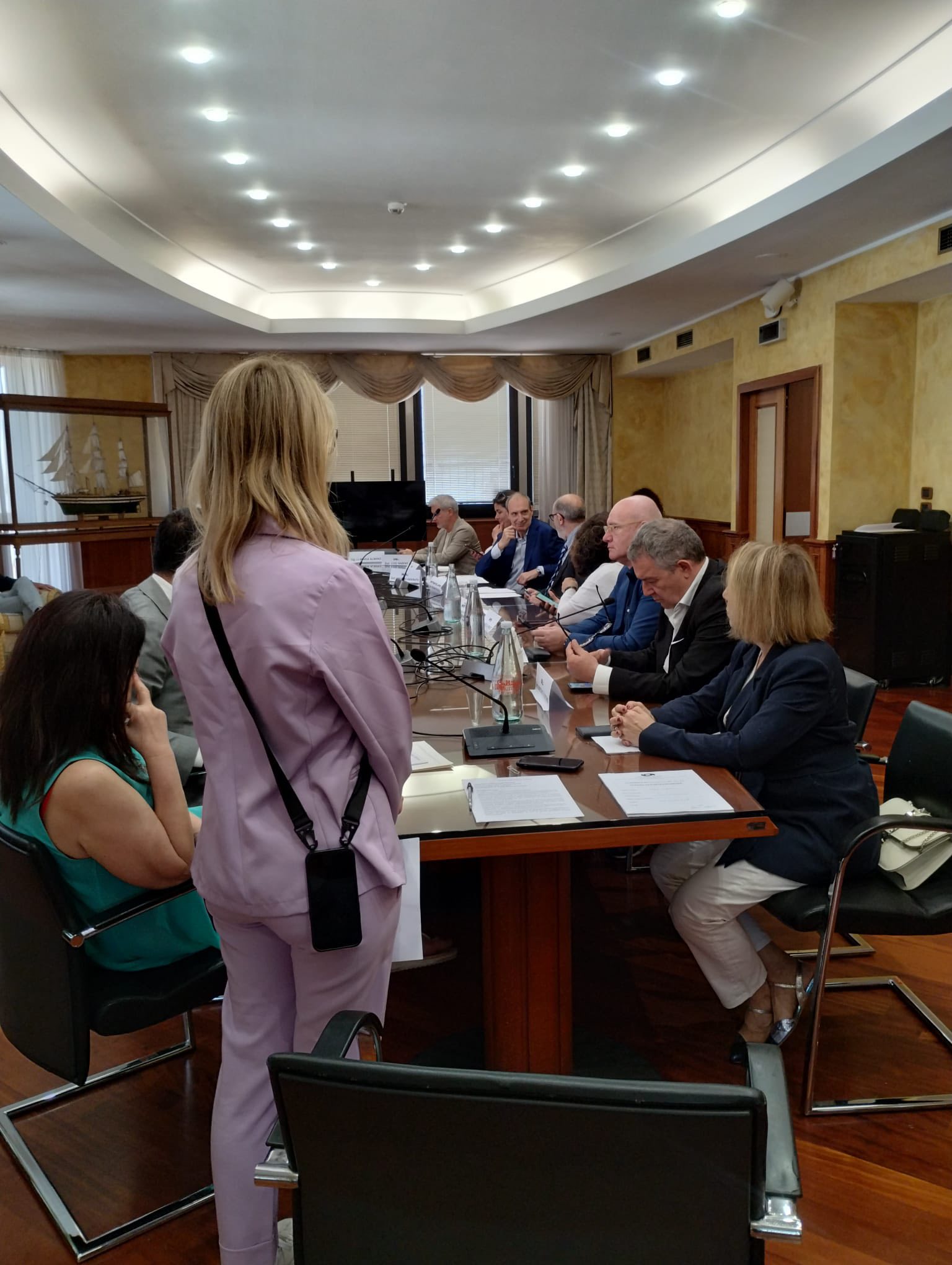 AL CONSIGLIO REGIONALE DELLA CAMPANIA LE AUDIZIONI SUL CONTRASTO AL LAVORO NERO E AI MORTI SUL LAVORO.UIL CAMPANIA: “LA TUTELA DELLE LAVORATRICI E LAVORATORI PASSA DALL’APPLICAZIONE DEI CCNL.”“PER I MORTI SUL LAVORO SERVE RICONOSCERE REATO DI OMICIDIO E INSEDIARE PROCURA SPECIALE”