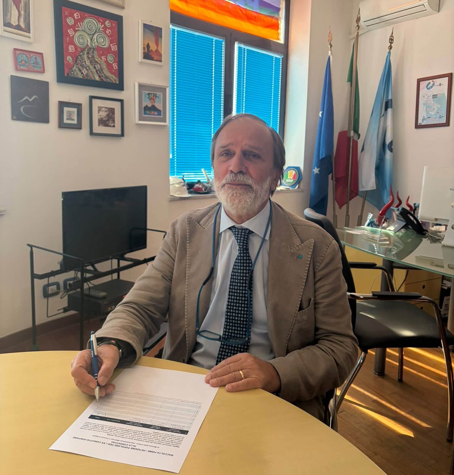 APPELLO PER L’EX CONVITTO PONTANO ALLA SANITA’: LA UIL CAMPANIA FIRMA A FAVORE DI UN SUO RIUTILIZZO PUBBLICO – SGAMBATI: “SI RICONSEGNI L’EX LAZZARETTO AL QUARTIERE E ALLA COMUNITA’”